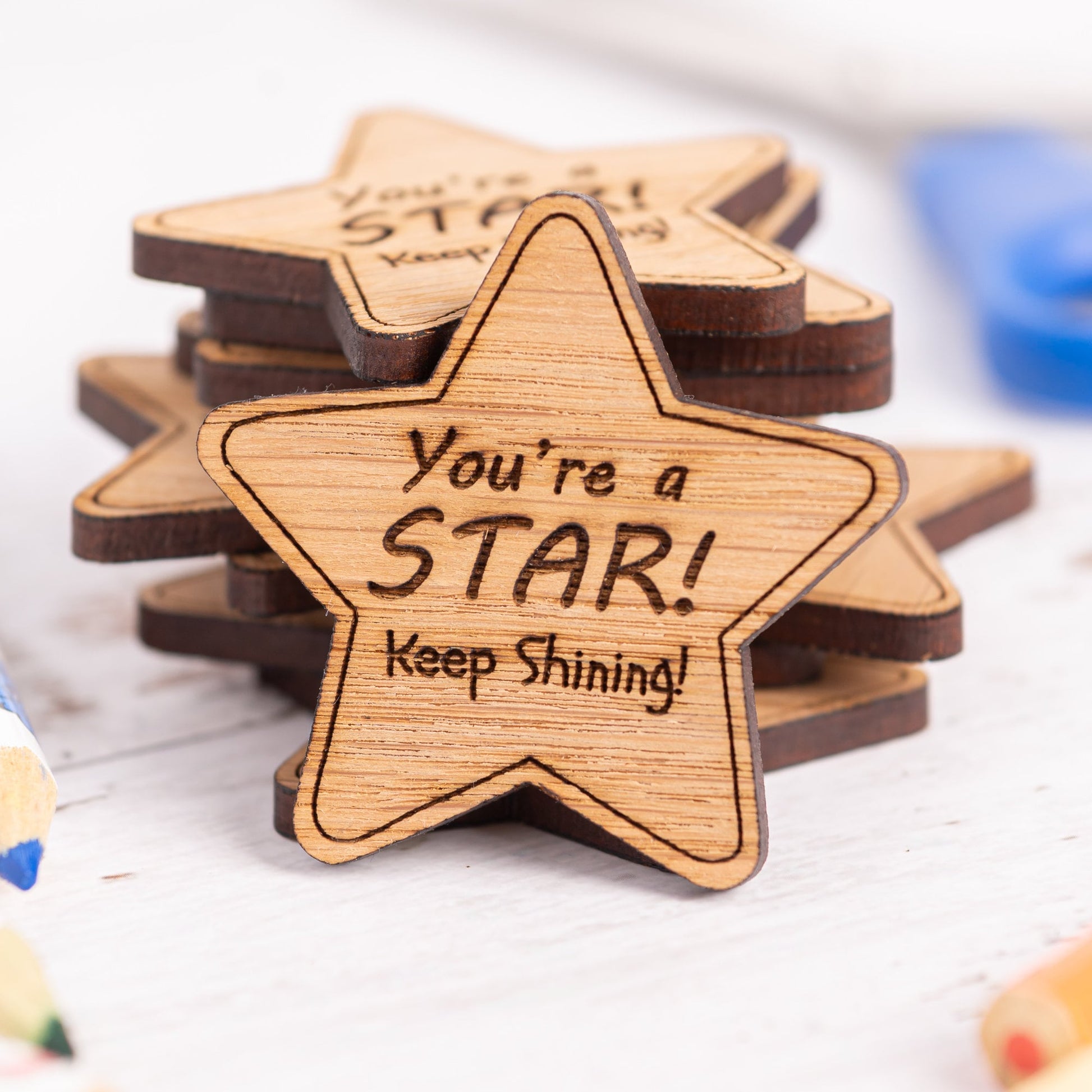 Personalised Wooden Star-Christmas Gift for Pupils from Teacher, 2025 Keepsake Token