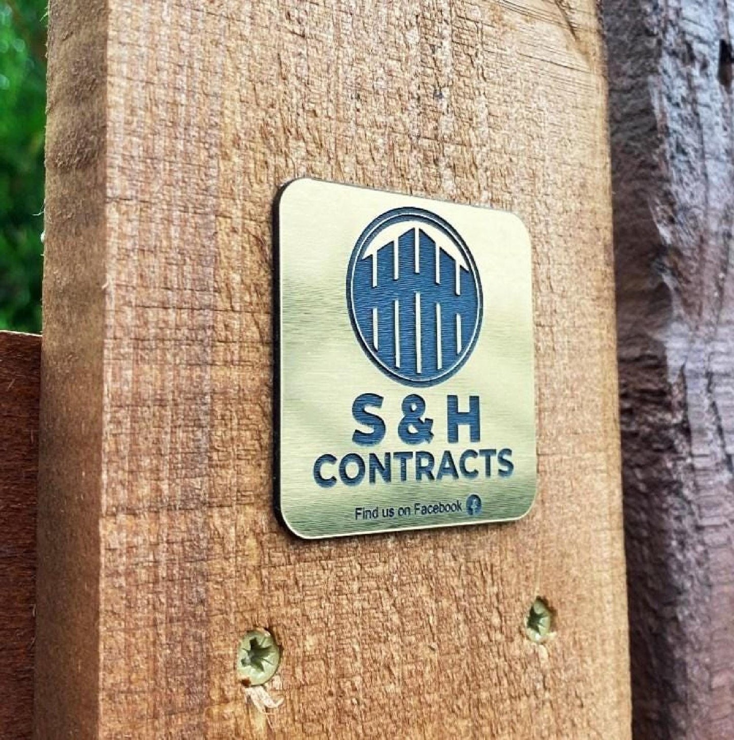 Custom Metal Fence Plaques with Logo - Fencing Company Sign - Made From Flexible Compound Material